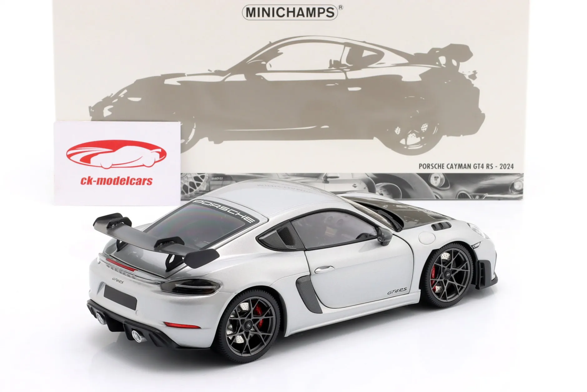Porsche Cayman GT4 RS 2024 silber metallic / weissach package 1:18 Minichamps