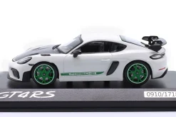 Porsche 718 (982) Cayman GT4 RS Tribute to RS 2.7 weiß / grün 1:43 Minichamps
