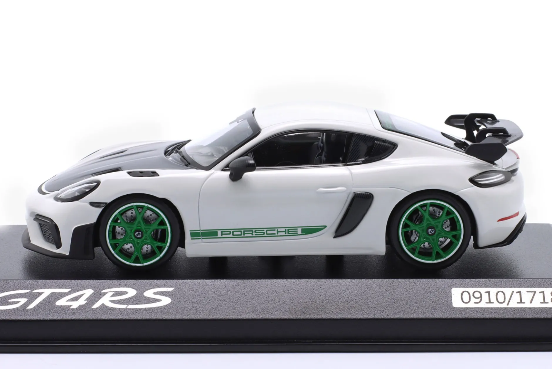 Porsche 718 (982) Cayman GT4 RS Tribute to RS 2.7 weiß / grün 1:43 Minichamps