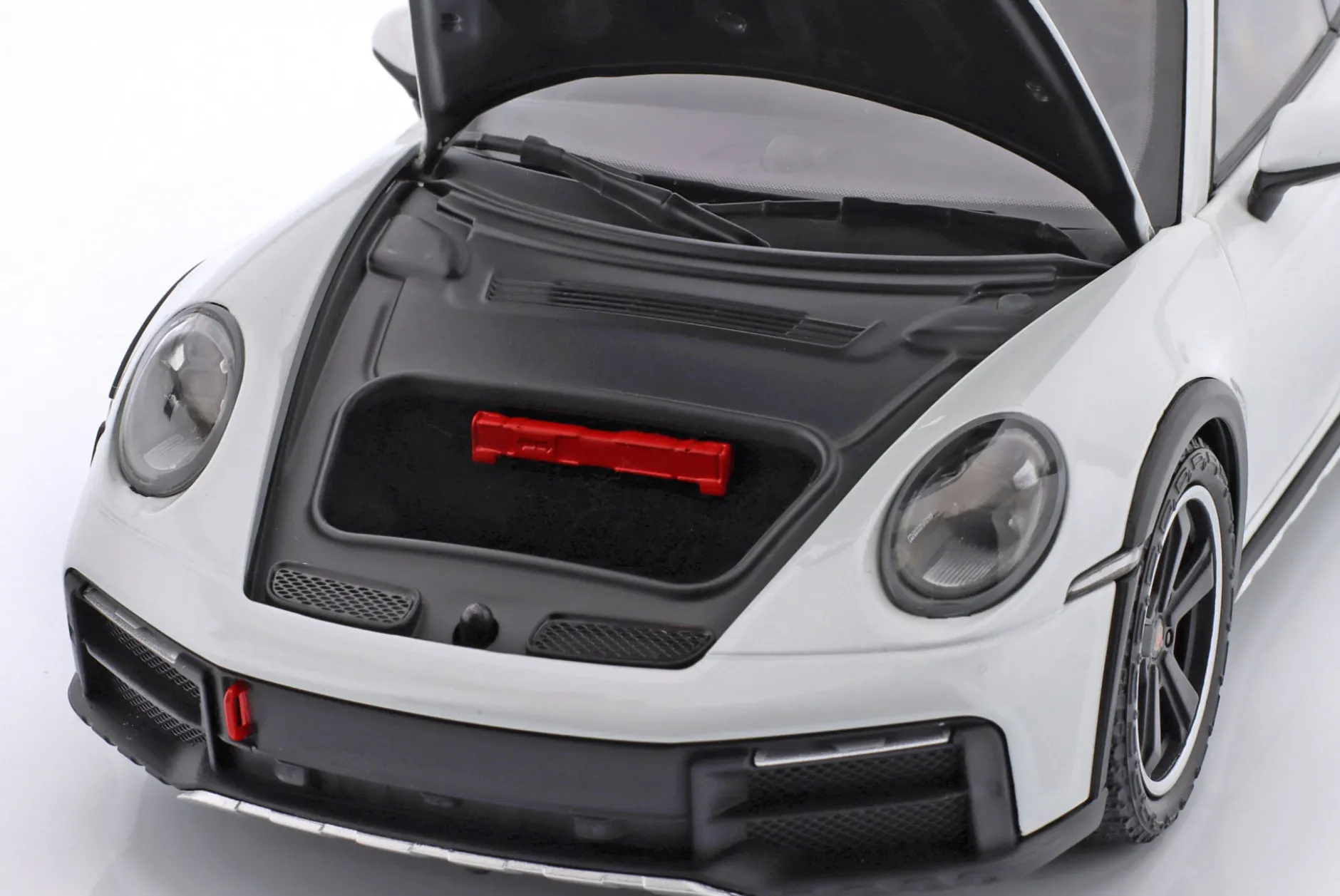 Porsche 911 (992) Dakar Baujahr 2022 grau metallic 1:18 Minichamps
