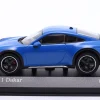 Porsche 911 (992) Dakar Baujahr 2022 sharkblue 1:43 Minichamps