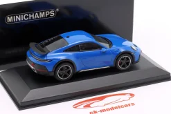 Porsche 911 (992) Dakar Baujahr 2022 sharkblue 1:43 Minichamps