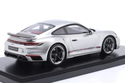 Porsche 911 (992) First Turbo Sonderwunsch 1:18 Spark / Limitierung #008