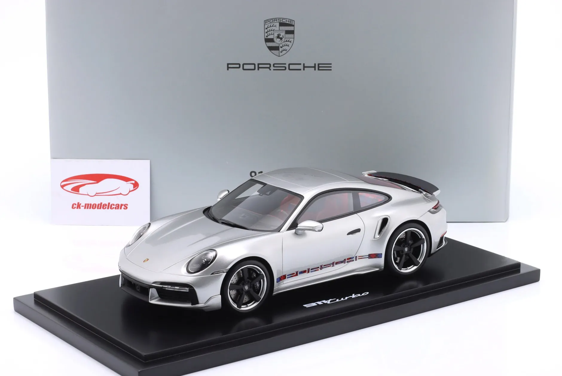 Porsche 911 (992) First Turbo Sonderwunsch 1:18 Spark / Limitierung #009
