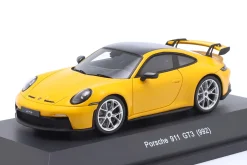 Porsche 911 (992) GT3 Baujahr 2021 gelb 1:43 Schuco