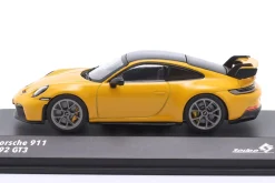 Porsche 911 (992) GT3 Baujahr 2023 gelb 1:43 Solido