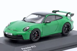Porsche 911 (992) GT3 Baujahr 2022 python grün 1:43 Solido