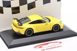 Porsche 911 (992) GT3 Baujahr 2020 racing gelb 1:43 Minichamps