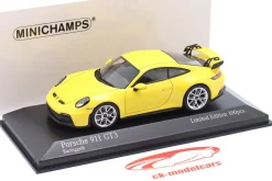 Porsche 911 (992) GT3 Baujahr 2020 racinggelb / silberne Felgen 1:43 Minichamps