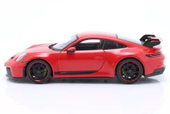 Porsche 911 (992) GT3 Baujahr 2022 rot 1:18 Maisto