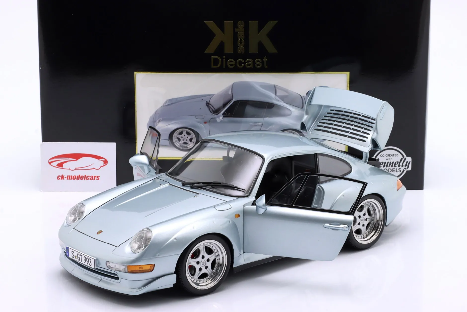Porsche 911 (993) GT2 Baujahr 1996 silber / Speedline Felgen 1:12 KK-Scale