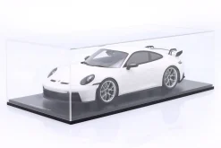 Porsche 911 (992) GT3 Baujahr 2021 weiß 1:12 Schuco