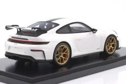 Porsche 911 (992.2) GT3 Baujahr 2024 weiß 1:18 Spark