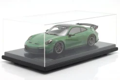 Porsche 911 GT3 (992) Manthey Kit 2024 auratiumgrün 1:12 Spark