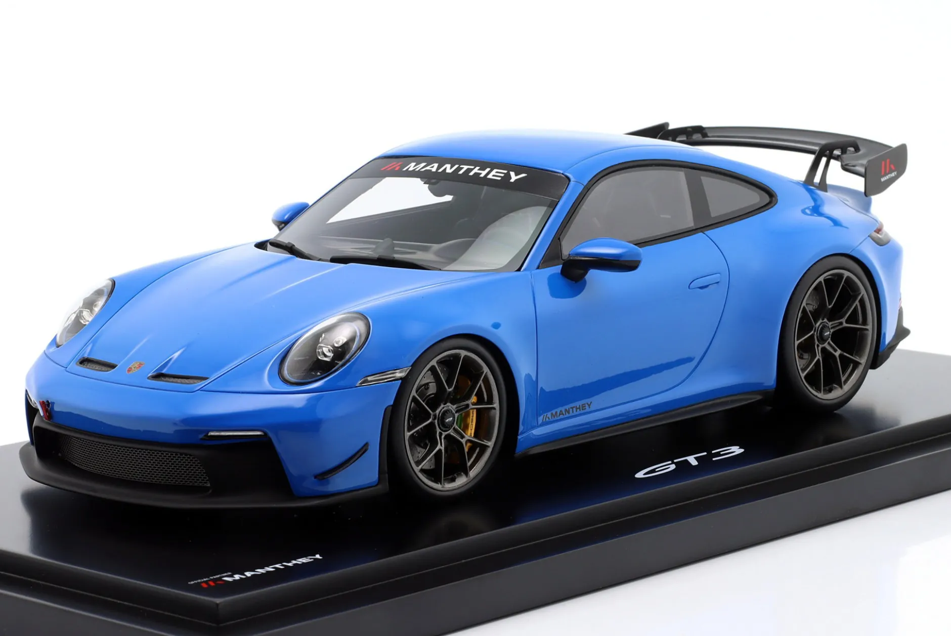 Porsche 911 (992) GT3 Manthey Kit 2024 sharkblue 1:18 Spark