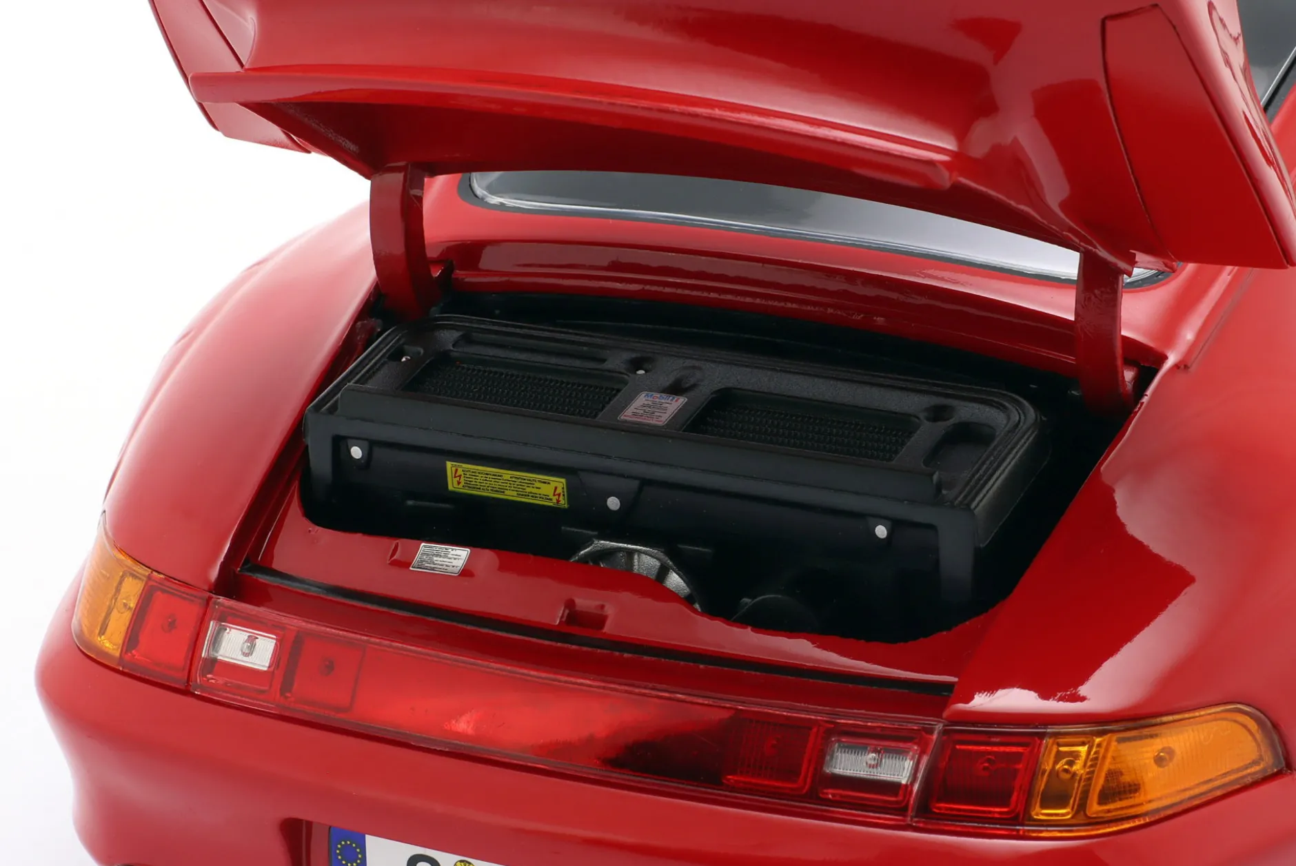 Porsche 911 (993) GT2 mit BBS Felgen Baujahr 1996 rot 1:12 KK-Scale