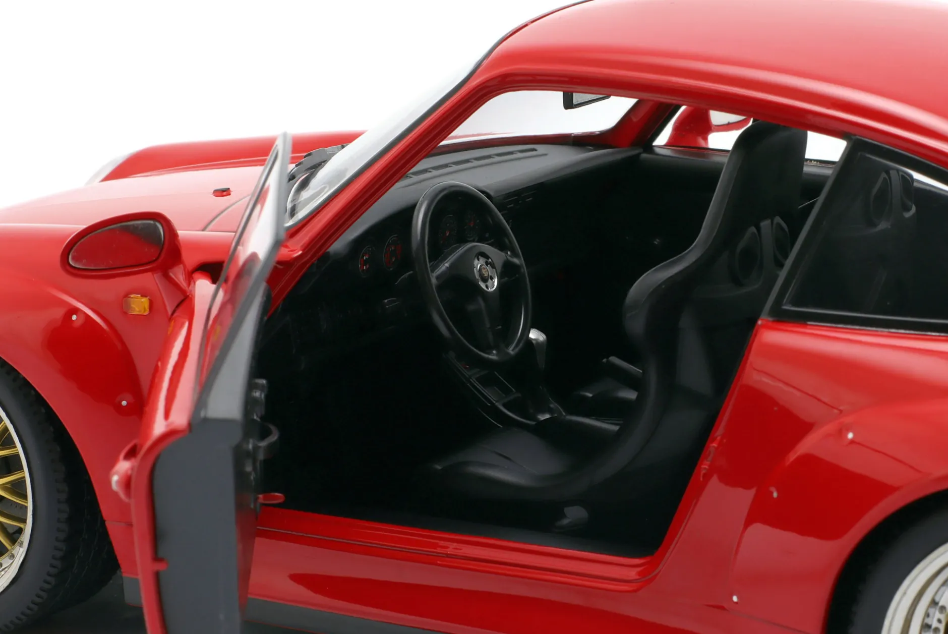 Porsche 911 (993) GT2 mit BBS Felgen Baujahr 1996 rot 1:12 KK-Scale