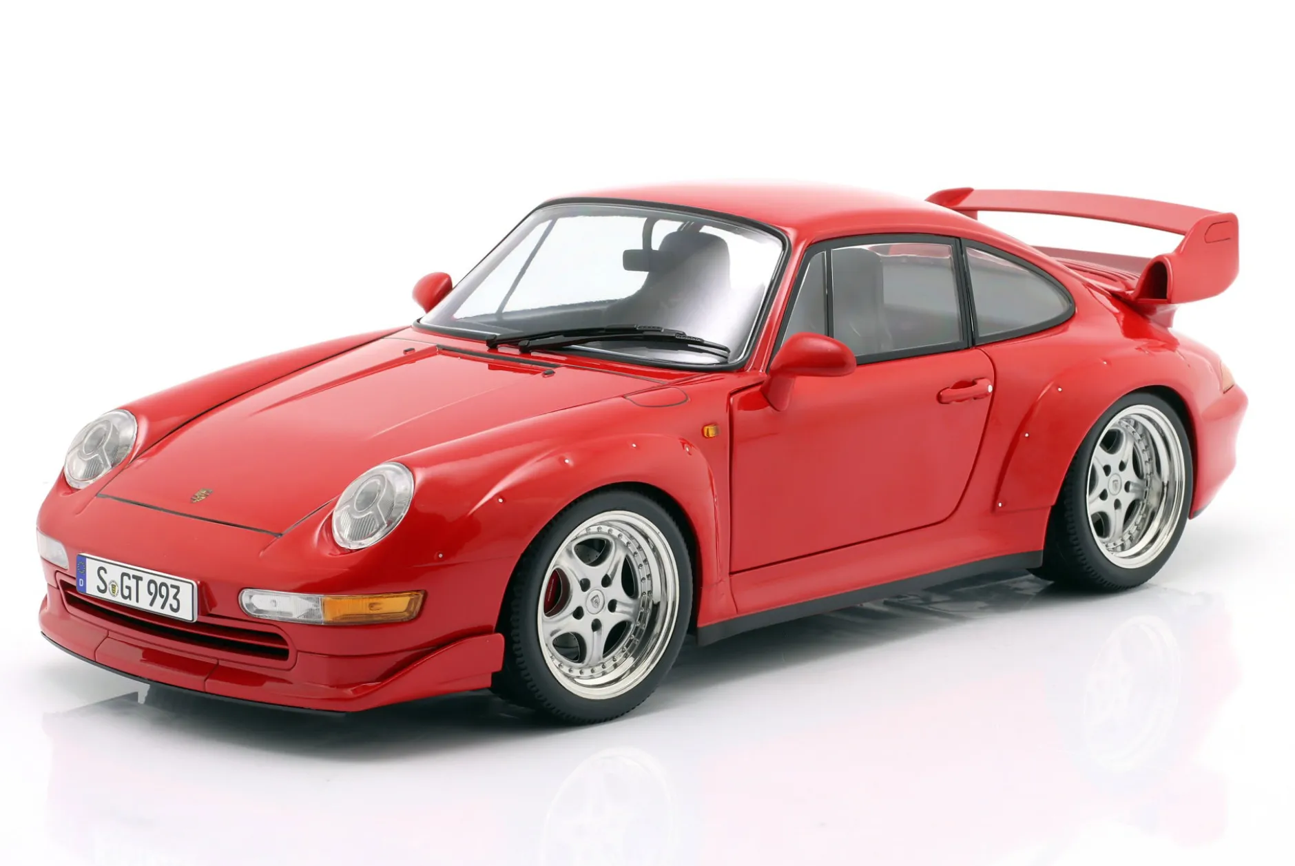 Porsche 911 (993) GT2 mit Speedline Felgen Baujahr 1996 rot 1:12 KK-Scale