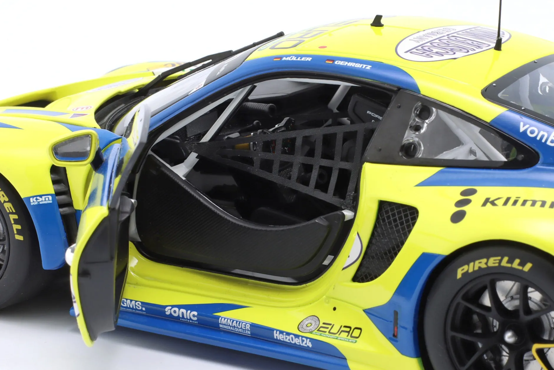 Porsche 911 GT3 R #91 ADAC GT Masters 2023 Gehrsitz, Müller 1:18 Minichamps