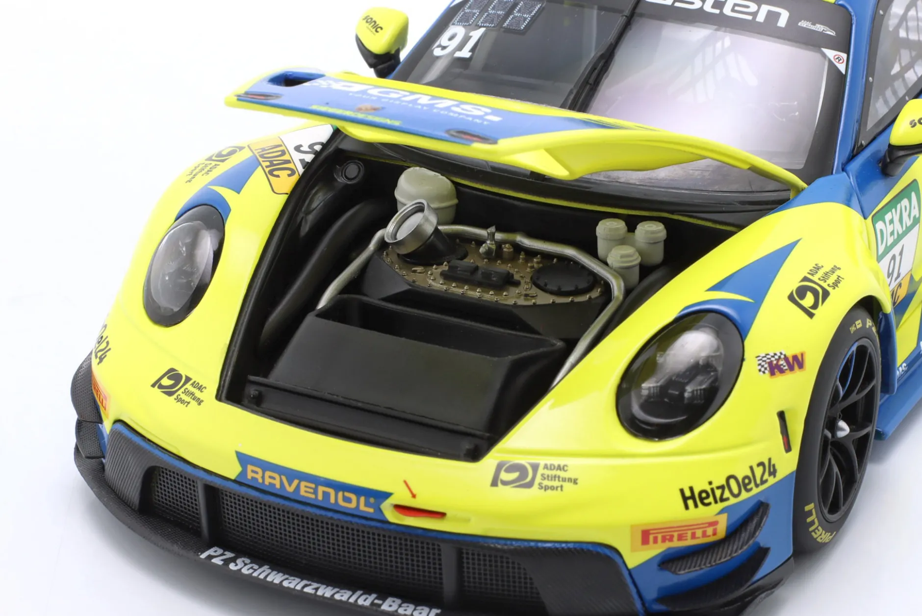 Porsche 911 GT3 R #91 ADAC GT Masters 2023 Gehrsitz, Müller 1:18 Minichamps