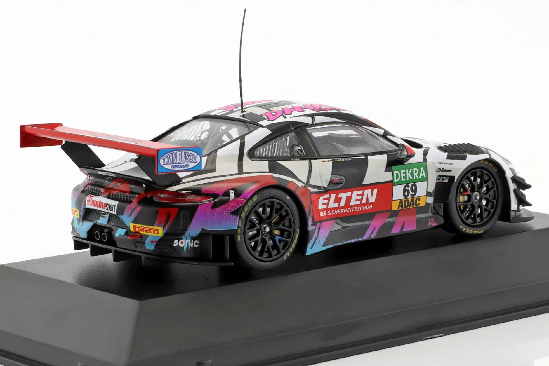 Porsche 911 (991) GT3 R #69 ADAC GT Masters Hockenheim 2018 Danke Fans 1:43 CMR