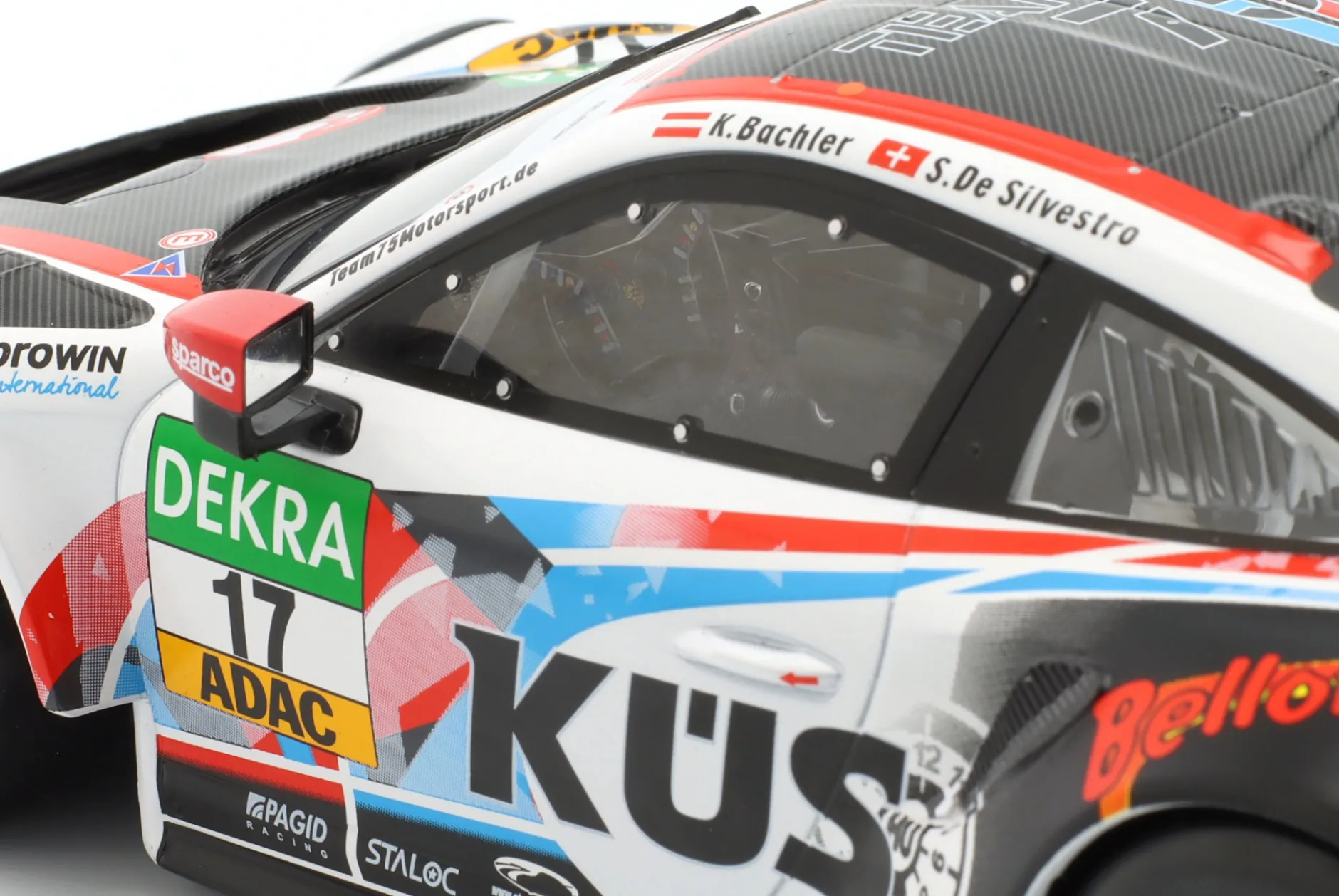 Porsche 911 GT3 R #17 ADAC GT Masters 2020 KÜS Team75 Bellof Tribute 1:18 Ixo