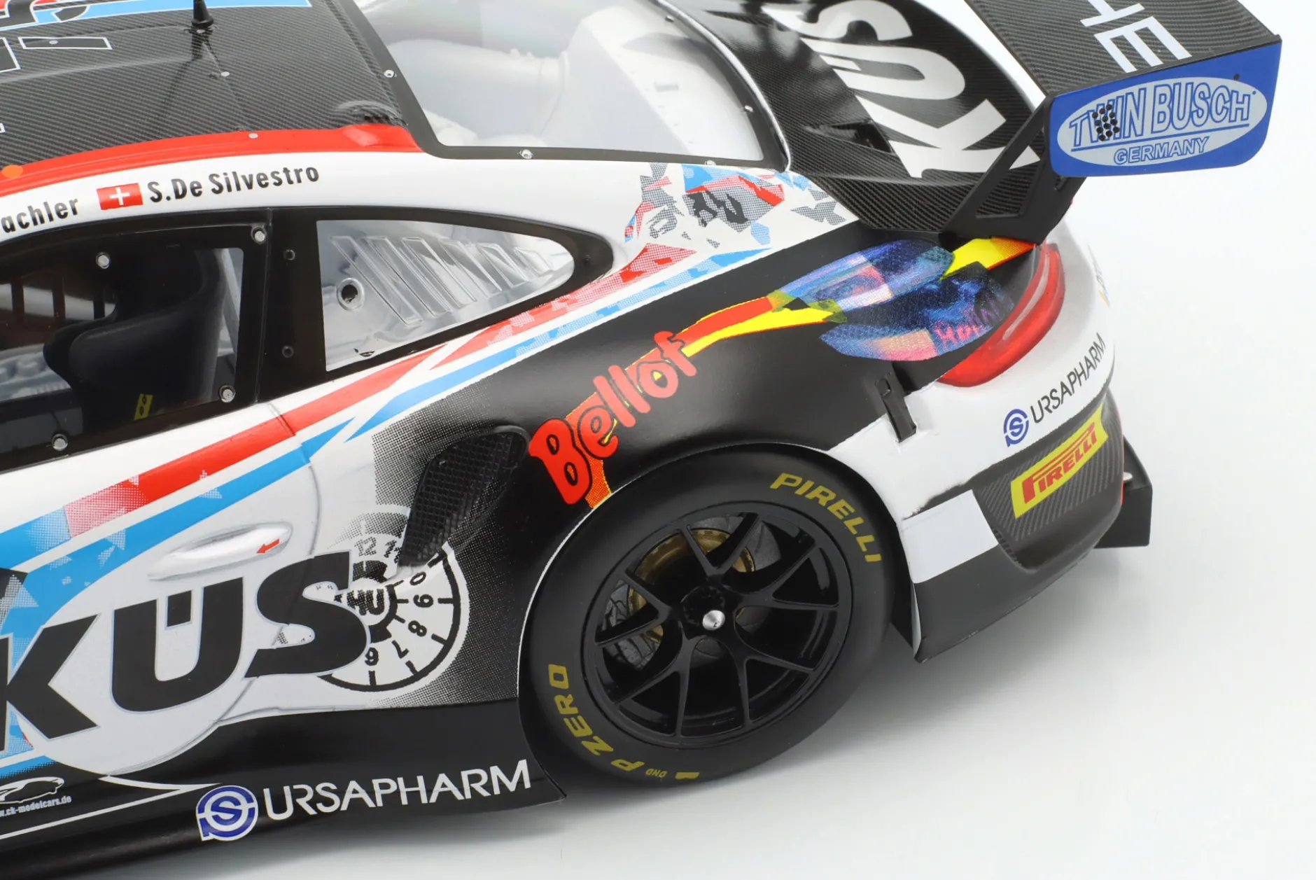 Porsche 911 GT3 R #17 ADAC GT Masters 2020 KÜS Team75 Bellof Tribute 1:18 Ixo