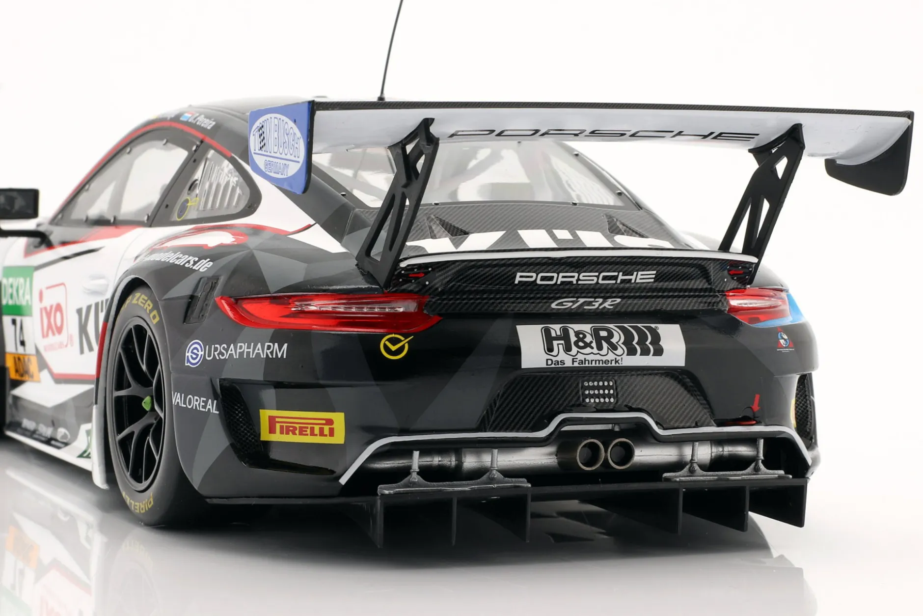 Porsche 911 GT3 R #74 ADAC GT Masters 2021 KÜS Team75 Bernhard 1:18 Ixo