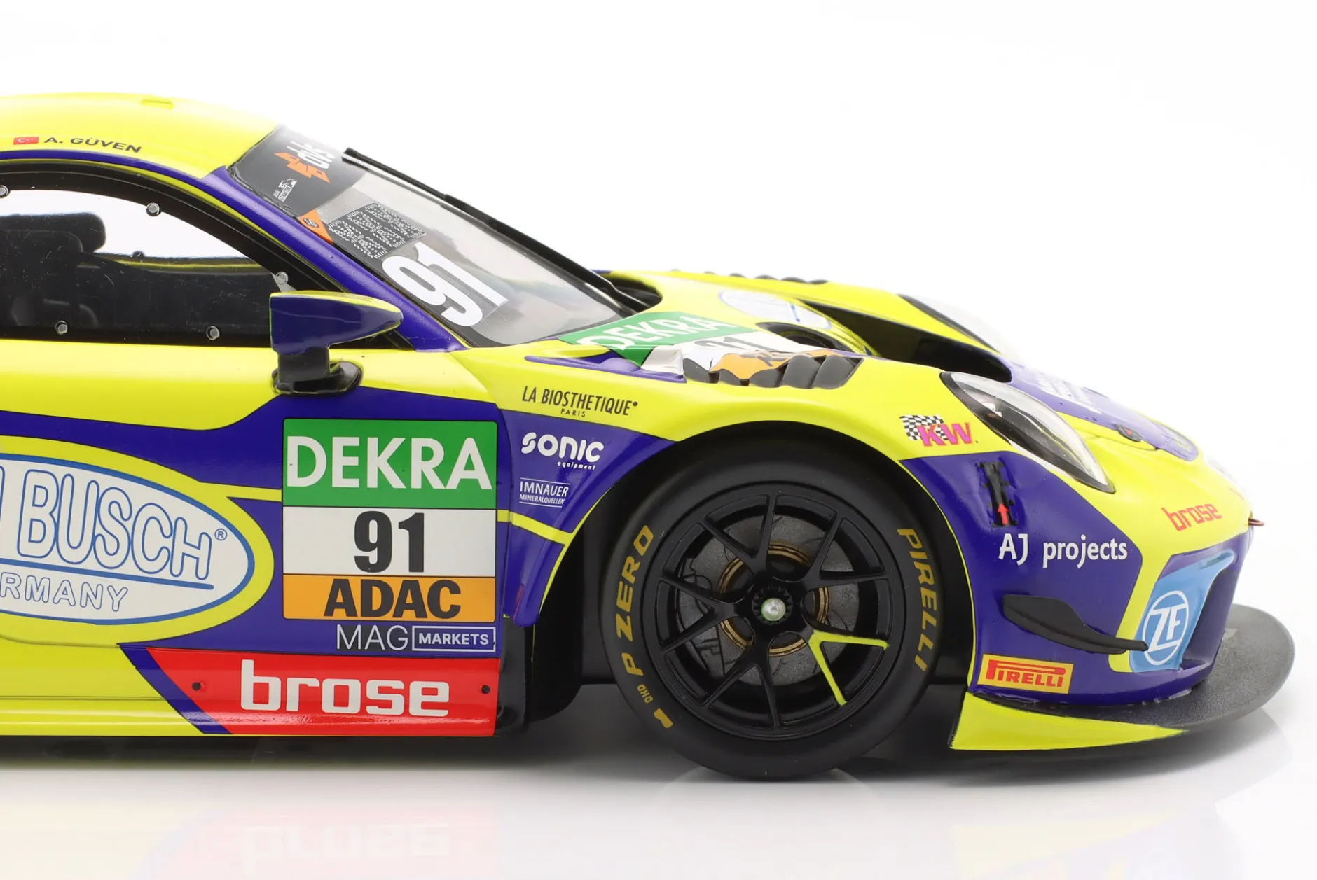 Porsche 911 GT3 R #91 ADAC GT Masters Vize Champions 2022 Engelhart, Güven 1:18 Ixo