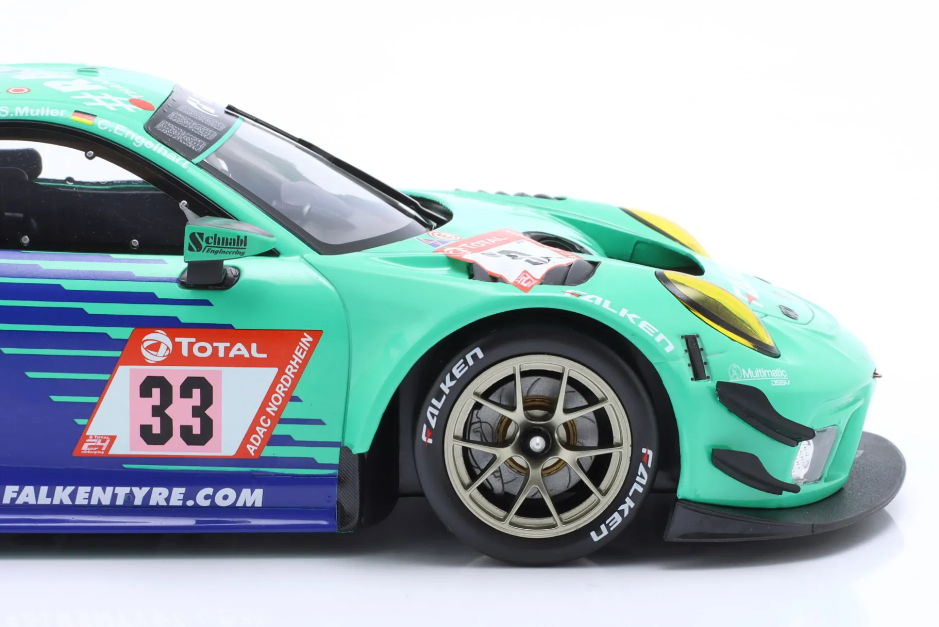 Porsche 911 GT3 R #33 24h Nürburgring 2020 Falken Motorsports 1:18 Ixo