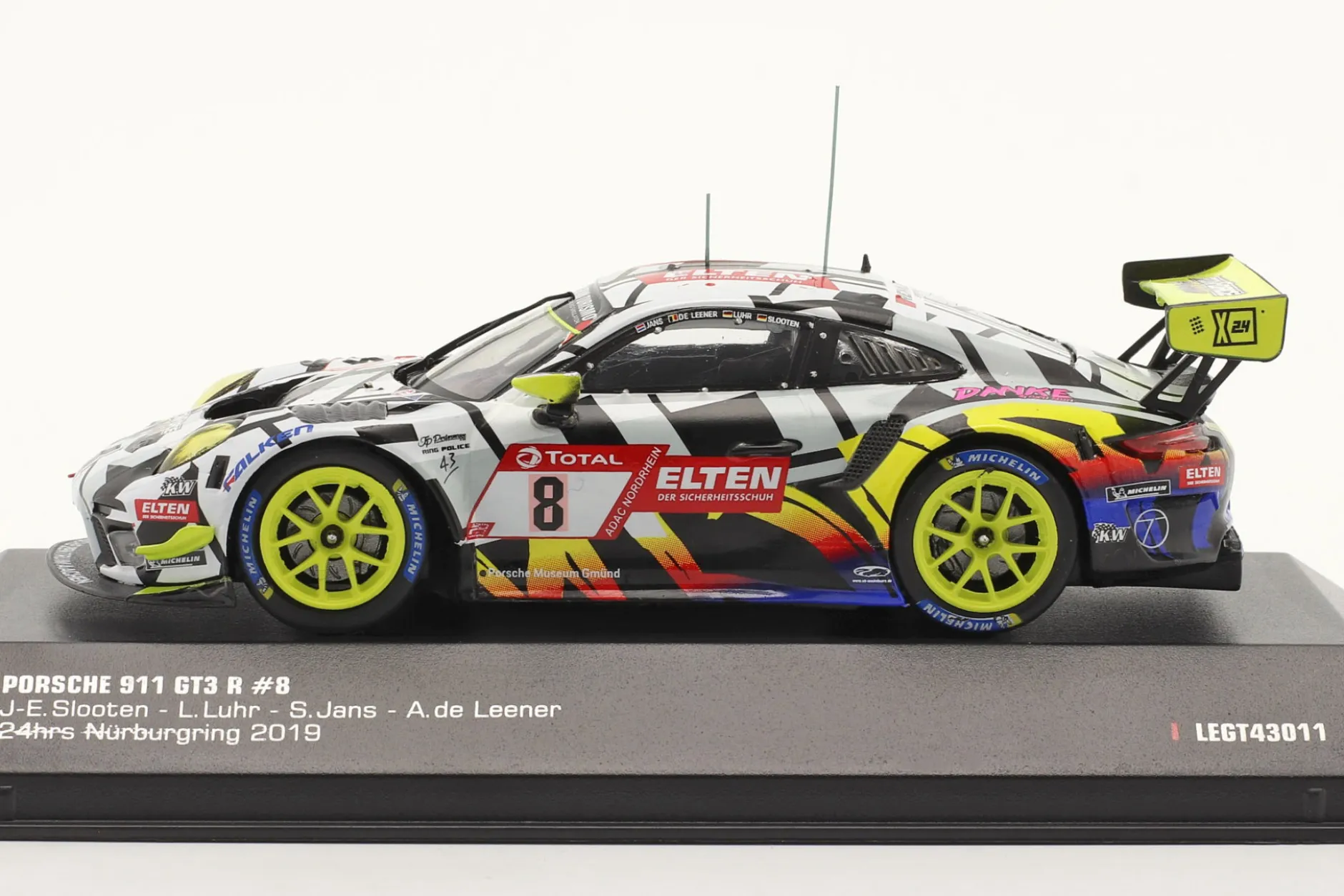 Porsche 911 GT3 R #8 24h Nürburgring 2019 Iron Force 1:43 Ixo