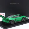 Porsche 911 (992) GT3 R Rennsport Baujahr 2023 viper grün 1:18 Spark