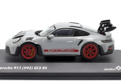 Porsche 911 (992) GT3 RS Baujahr 2023 eisgraumetallic / pyrorot 1:43 Solido