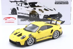 Porsche 911 (992) GT3 RS Baujahr 2023 gelb / silberne Felgen 1:18 Minichamps
