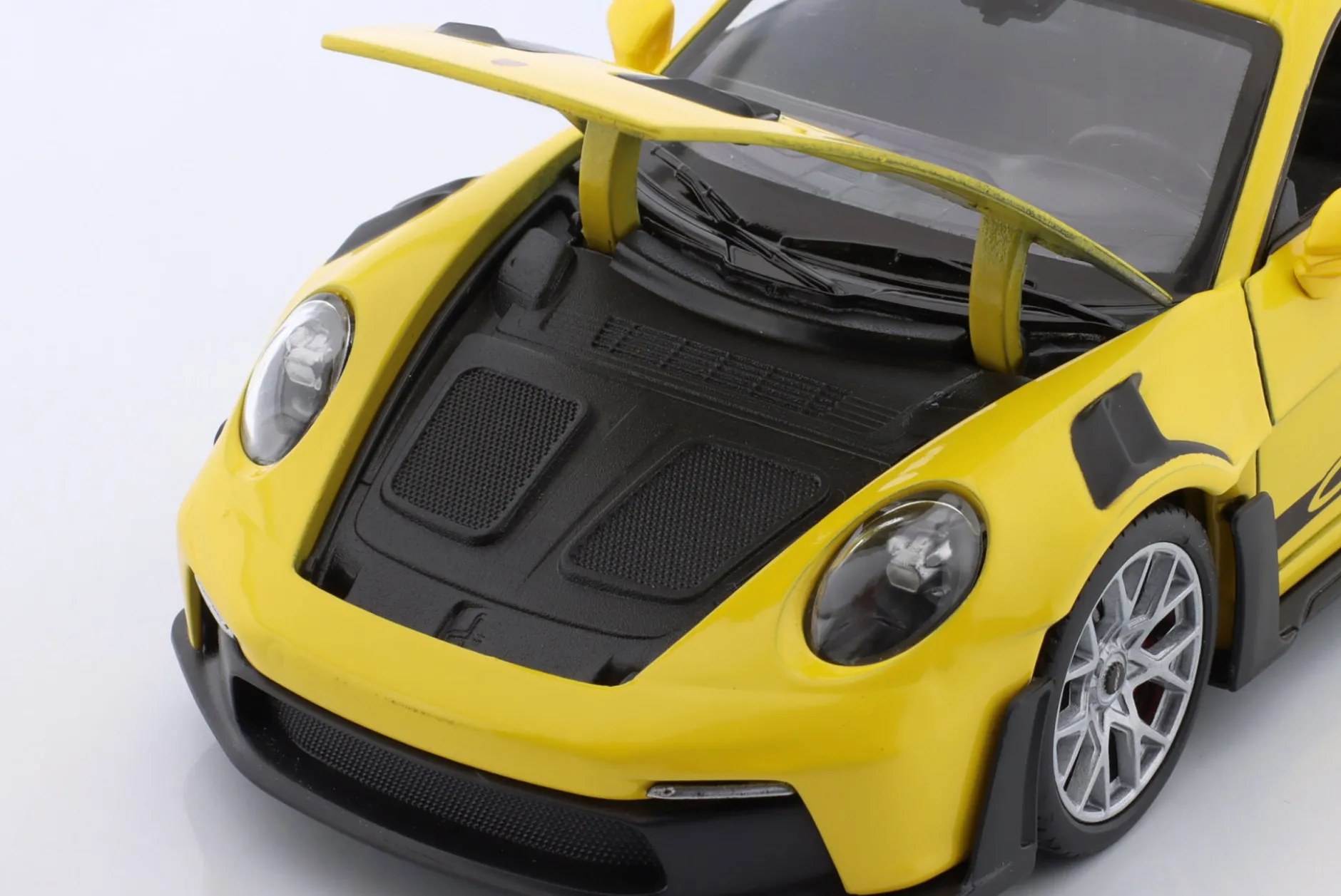 Porsche 911 (992) GT3 RS Baujahr 2023 gelb 1:24 Welly