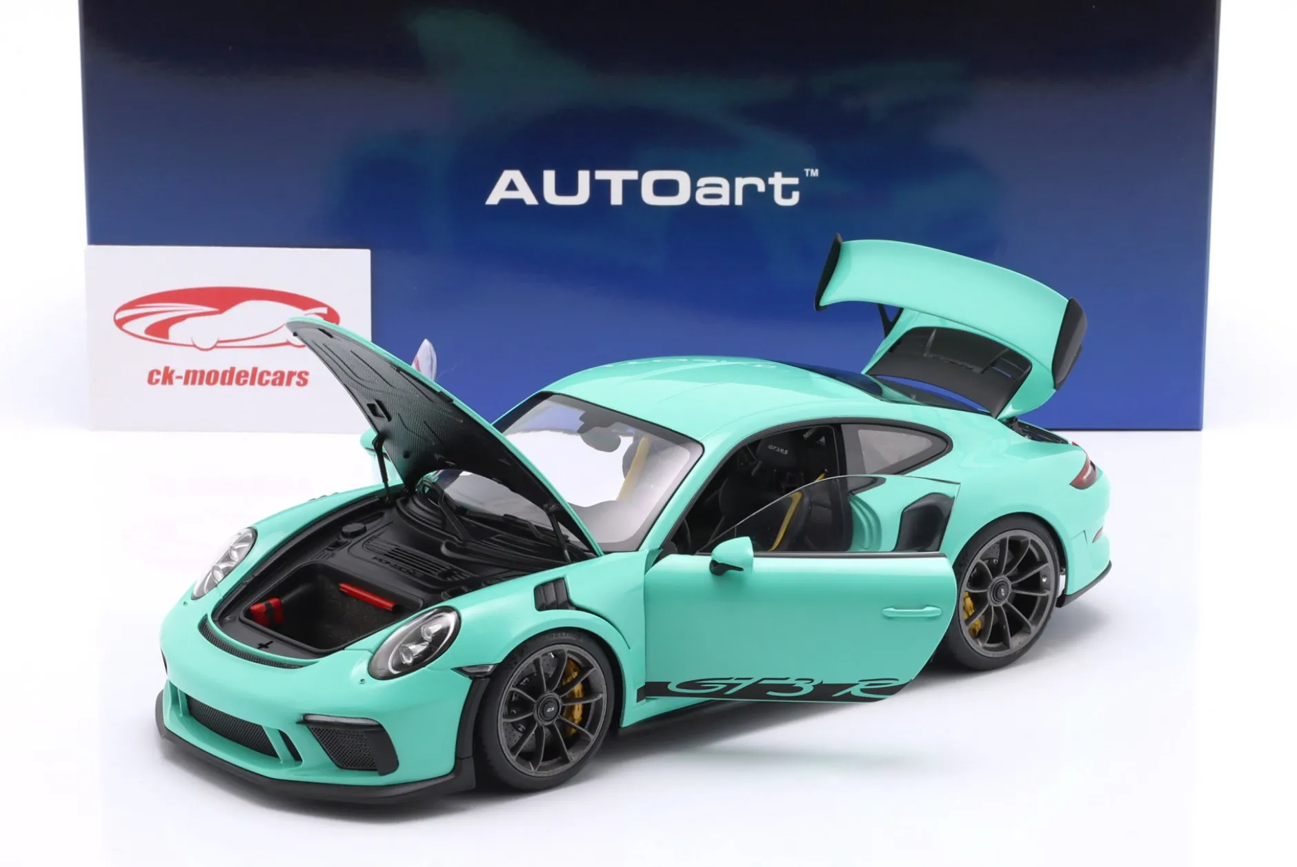 Porsche 911 (991.2) GT3 RS Baujahr 2017 mintgrün 1:18 AUTOart