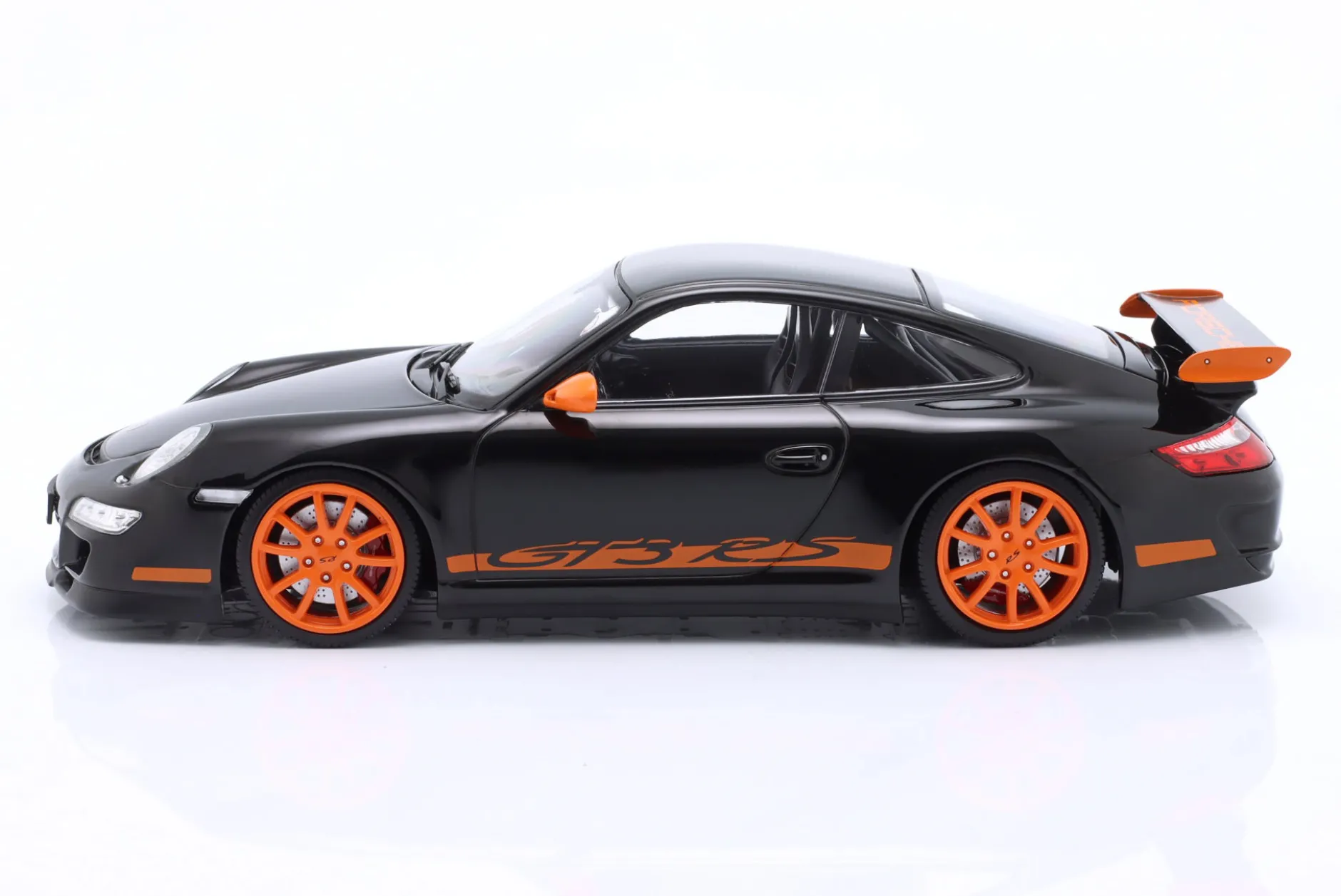 Porsche 911 (997) GT3 RS Baujahr 2007 schwarz / orange Felgen 1:18 Minichamps