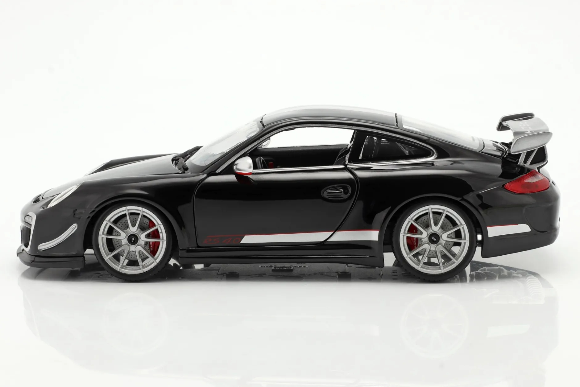 Porsche 911 (997) GT3 RS 4.0 Baujahr 2011 schwarz / silber 1:18 Bburago
