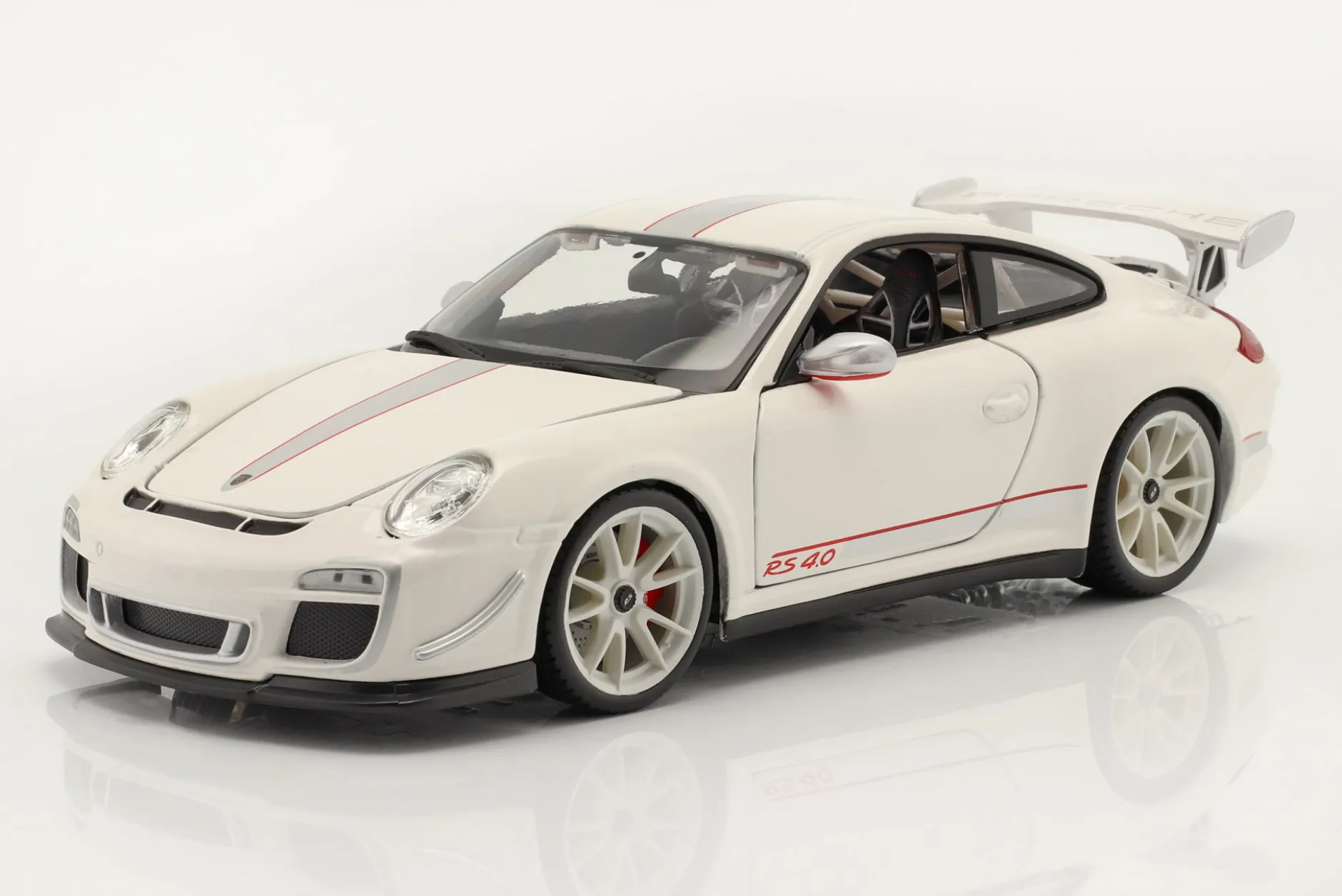 Porsche 911 (997) GT3 RS 4.0 Baujahr 2011 weiß 1:18 Bburago