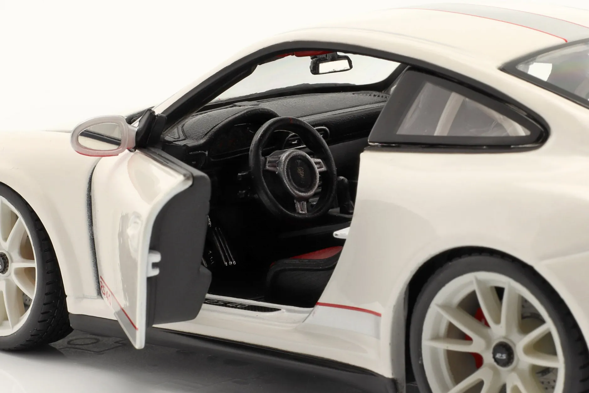 Porsche 911 (997) GT3 RS 4.0 Baujahr 2011 weiß 1:18 Bburago