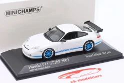 Porsche 911 (996) GT3 RS Baujahr 2002 weiß / blaue Felgen 1:43 Minichamps
