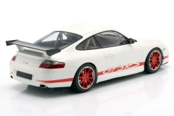 Porsche 911 (996) GT3 RS Baujahr 2002 weiß / rot 1:18 Minichamps