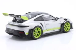 Porsche 911 (992) GT3 RS GT-silbermetallic / acidgrün 1:18 Norev