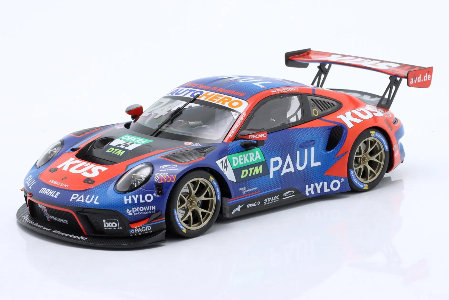 Porsche 911 GT3 R #24 Sieger Norisring DTM 2022 KÜS Team75 Preining Signature 1:18 Minichamps