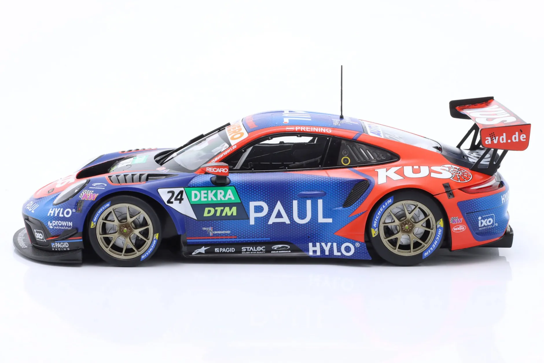 Porsche 911 GT3 R #24 Sieger Norisring DTM 2022 KÜS Team75 Preining Signature 1:18 Minichamps