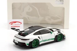 Porsche 911 (992) GT3 RS Tribute Carrera RS 2024 weiß / grün 1:18 Solido