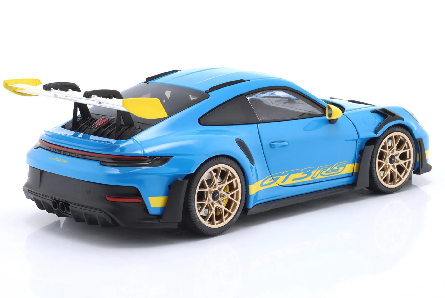 Porsche 911 (992) GT3 RS Tribute 24h Daytona 2003 Rivierablau 1:18 Minichamps