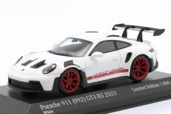 Porsche 911 (992) GT3 RS 2023 weiß / rote Felgen & Dekor 1:43 Minichamps