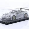 Porsche 911 (992) GT3 R Testcar Erlkönig weiß / schwarz 1:18 Spark