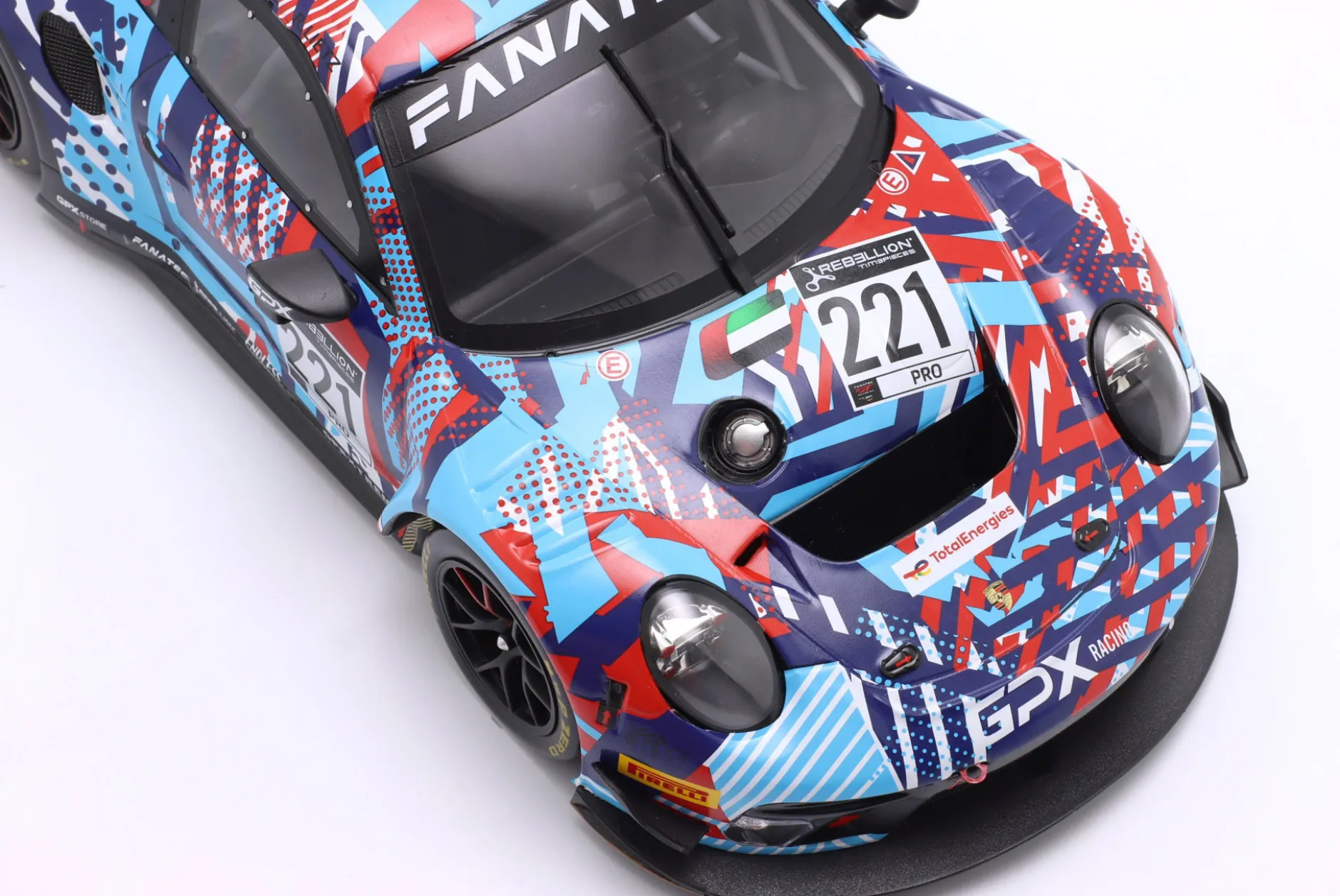 Porsche 911 GT3 R #221 Test Days 24h Spa 2022 GPX Martini Racing 1:18 Ixo